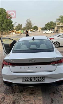 هیوندای ئەلەنترا
